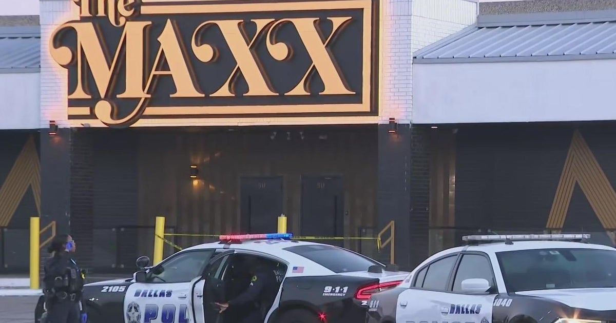 Police investigating triple shooting outside Dallas club - CBS Texas