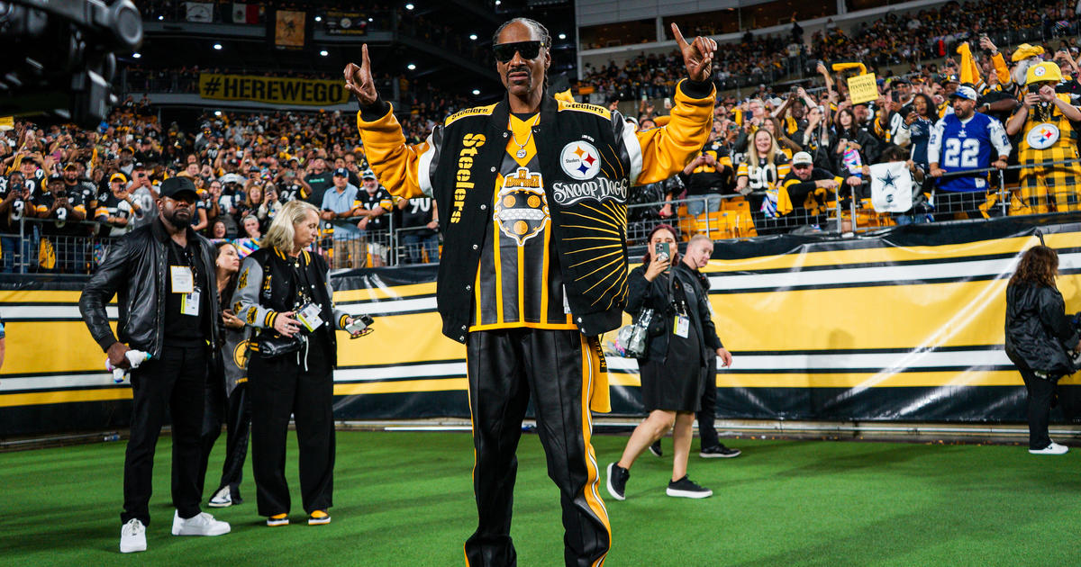 Snoop Dogg attended the Steelers game at Acrisure Stadium. Here’s why he’s excited about Pittsburgh.