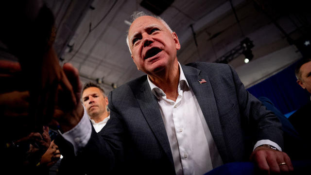 Democratic Vice Presidential Candidate Gov. Tim Walz Campaigns In Pennsylvania 