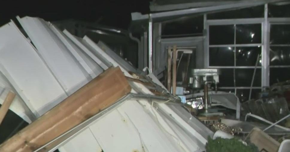 Tornadoes caused several deaths at a Florida mobile home park
