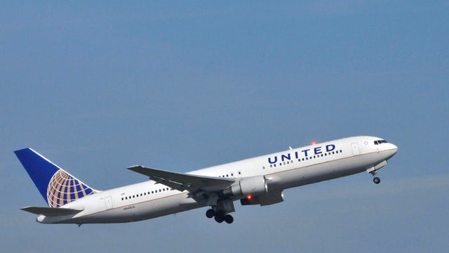 United Airlines Boeing 767 
