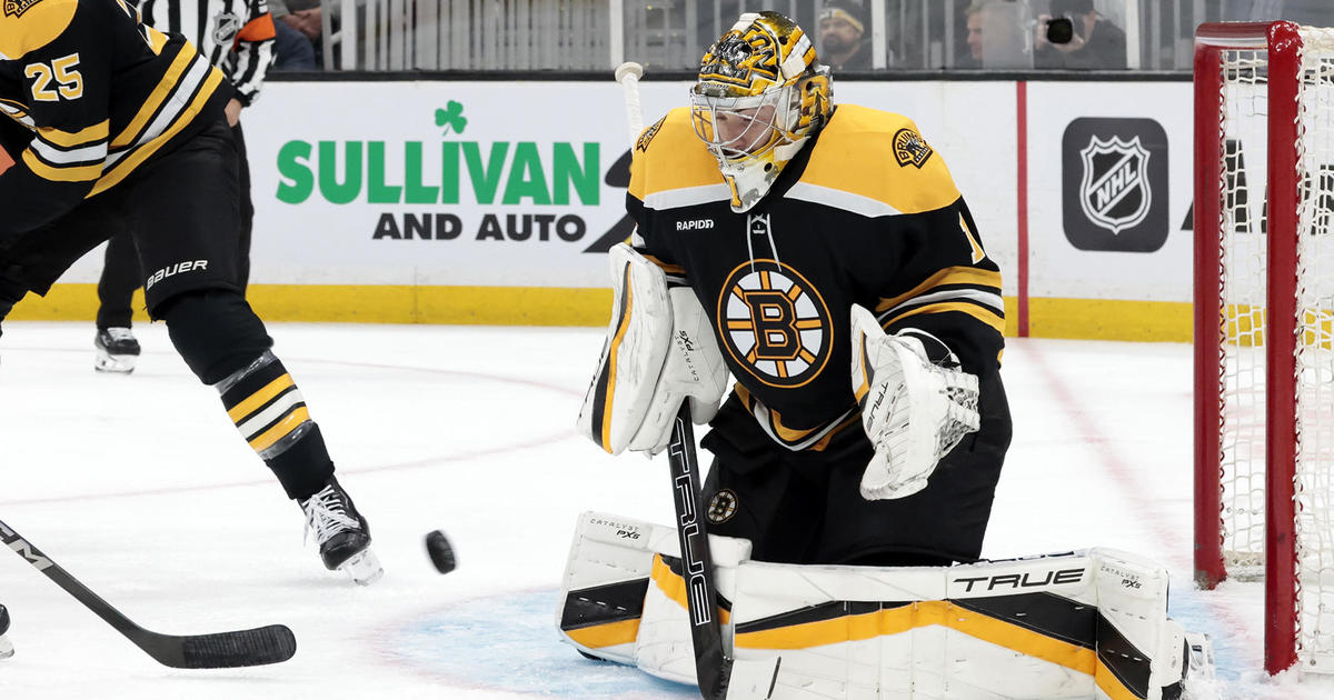 Boston Bruins Defeat Canadiens 6-4 in Opener