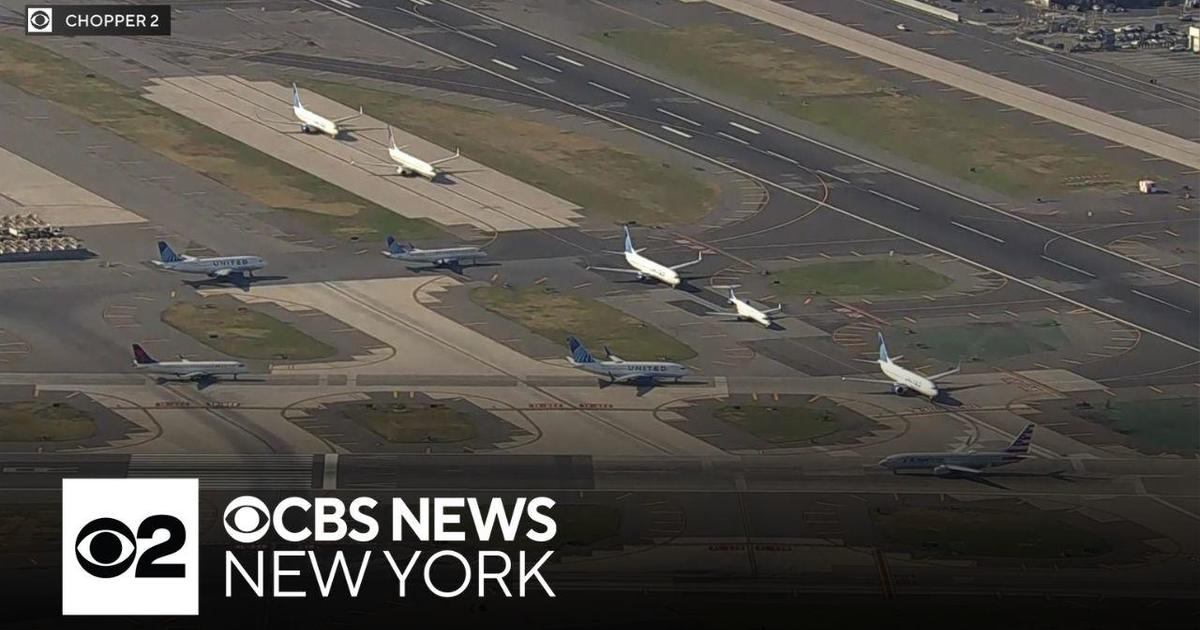 Newark Airport Delays Amid Equipment Issues and Hurricane