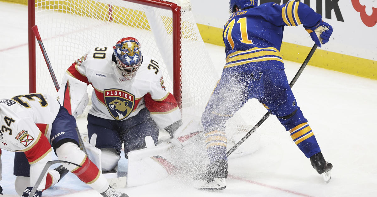 Florida Panthers lack pushback in losing to Buffalo in 1st game without captain Aleksander Barkov