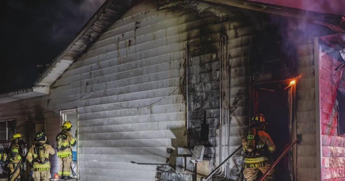 Crews battle early morning fire at Fort Worth Church - CBS Texas