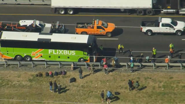 new-jersey-turnpike-crash.jpg 