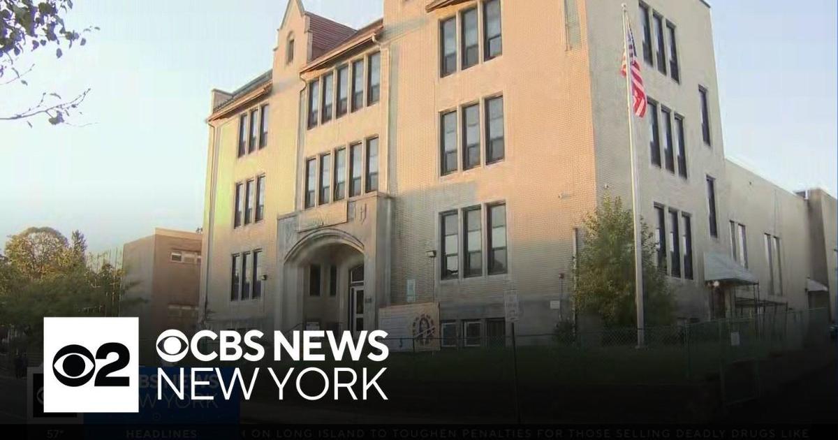 East Orange, N.J. schools scrambling amid layoffs, budget cuts CBS