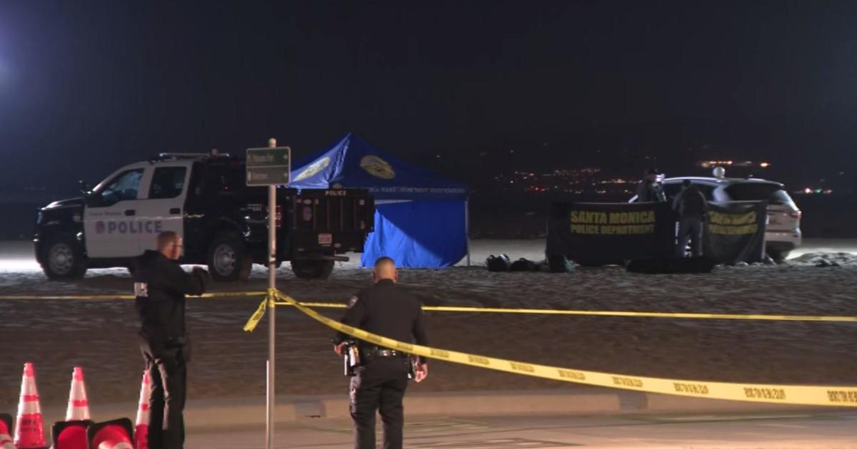 SUV Incident on Santa Monica Beach Kills One