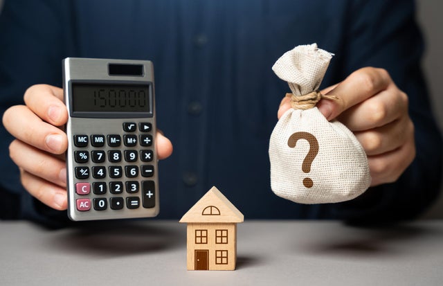 Is a fixed-rate HELOC worth it now? Here's what some experts think. - CBS News