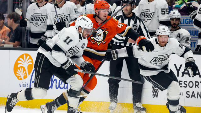 Los Angeles Kings v Anaheim Ducks 