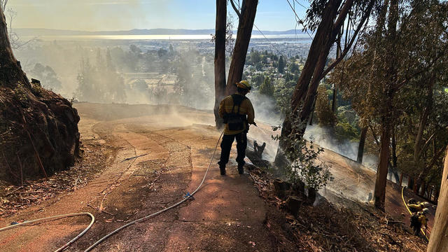 Keller Fire in the Oakland Hills 