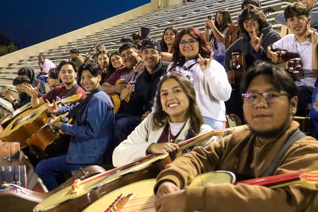 nsh-mariachi-students-homecoming.jpg 