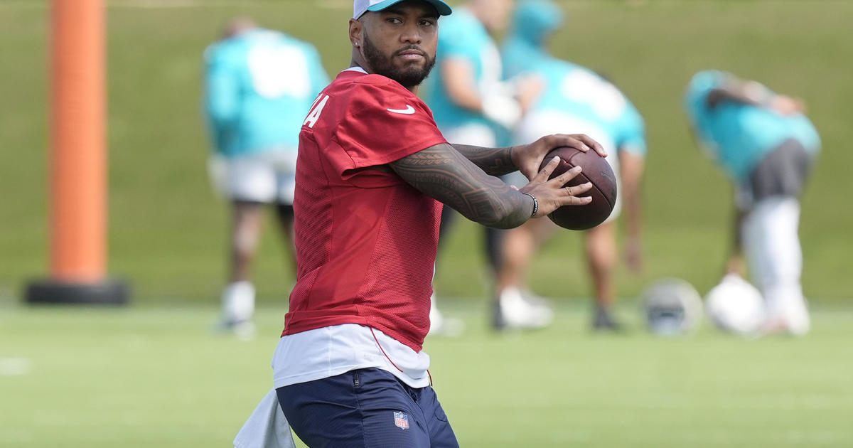 Dolphins quarterback Tua Tagovailoa practices for first time since concussion Sept. 12