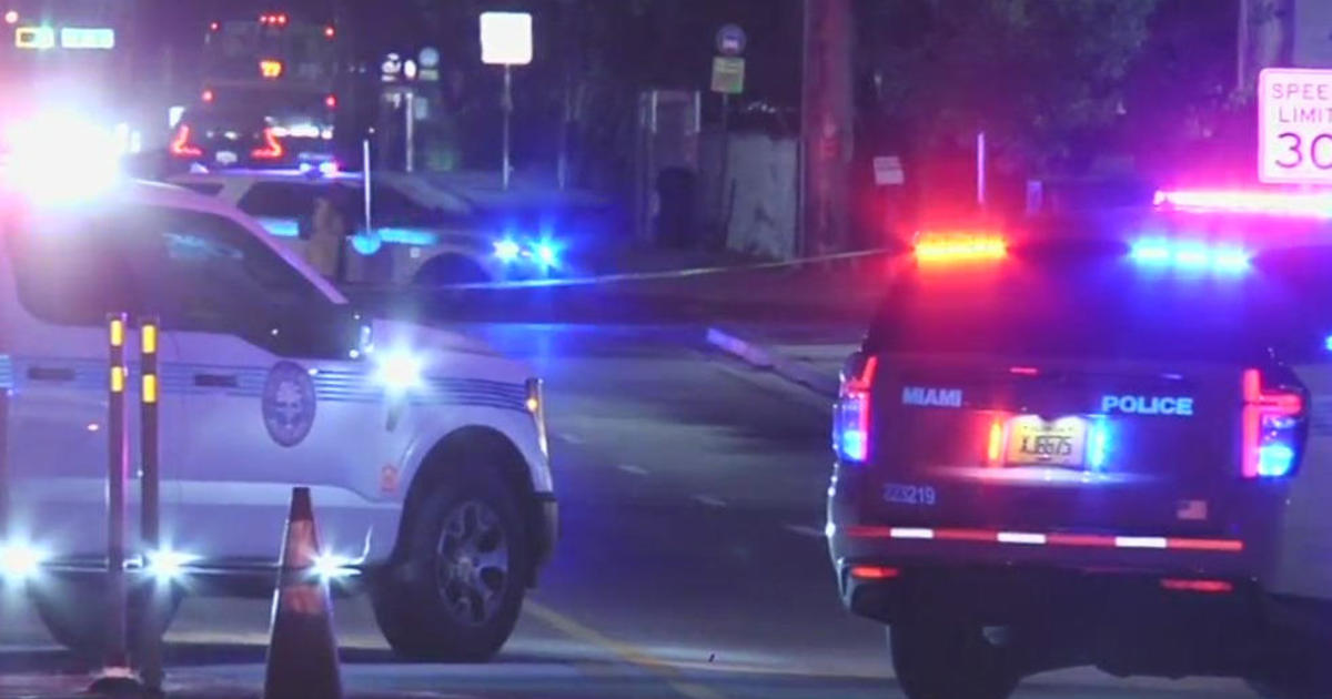 Miami police investigate deadly hit and run crash