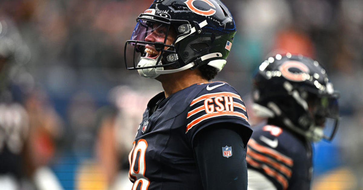 How to watch the Bears vs. Commanders NFL game today