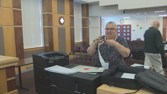 nh-poll-workers-pkg-frame-869.jpg 