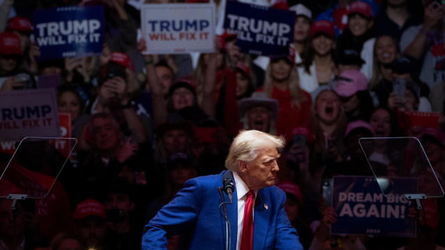  
What happens to Trump's criminal cases if he wins? Experts weigh in. 
Trump's third campaign for president has played out alongside the four criminal cases​ against him. Where they go could very well depend on whether he's elected. 
5H ago