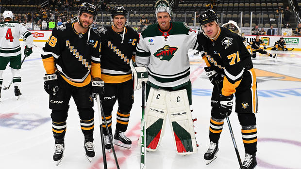 Photos show Marc-Andre Fleury's emotional return to Pittsburgh for final time 