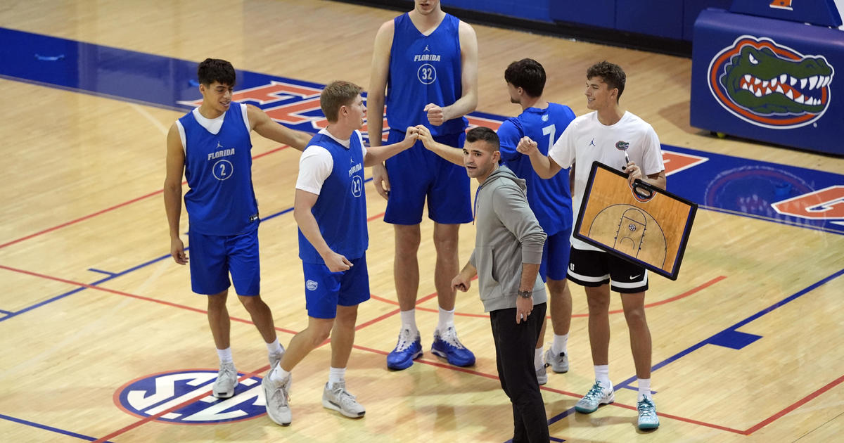 Olivier Rioux Tallest in College Basketball History