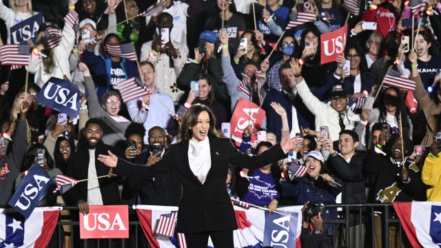 Kamala Harris Tim Walz US Presidential Campaign Rally in Michigan 