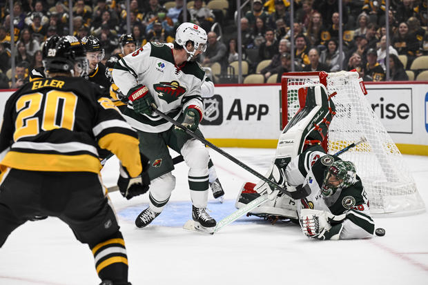 NHL: OCT 29 Wild at Penguins 