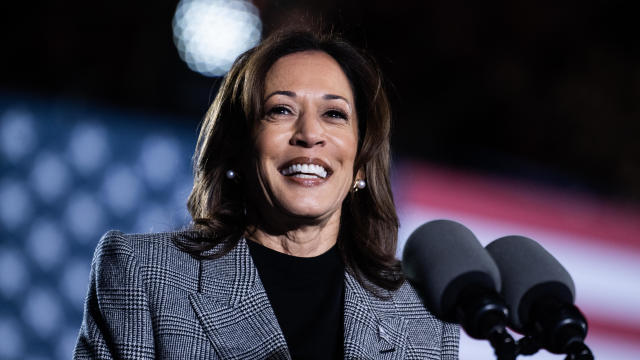 Kamala Harris in MI 