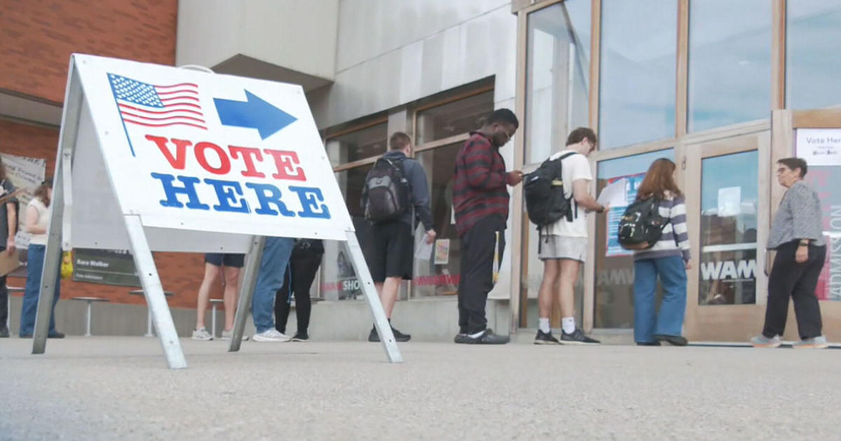 What early voting numbers show in Georgia