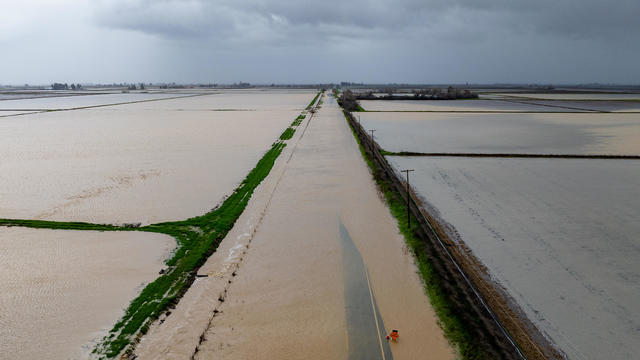 US-WEATHER-WINDSTORMS-FLOOD 