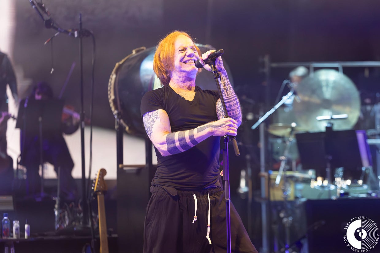 Danny Elfman performs at the Shoreline Amphitheatre 