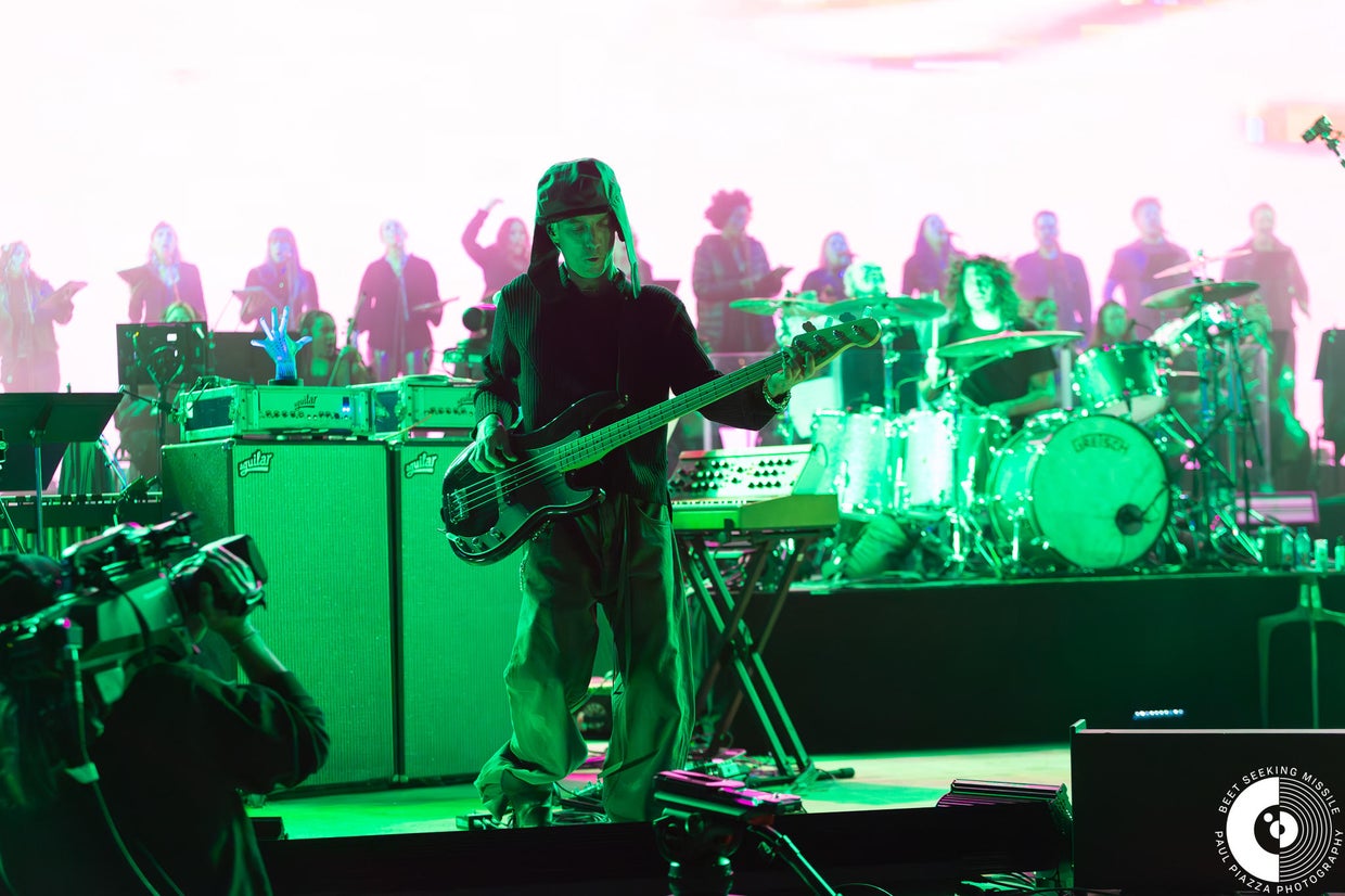 Danny Elfman performs at the Shoreline Amphitheatre