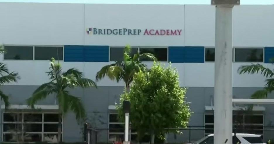 Miami-Dade school volleyball coach accused of molesting teen girl released from jail Miami-Dade school volleyball coach accused of molesting teen girl released from jail