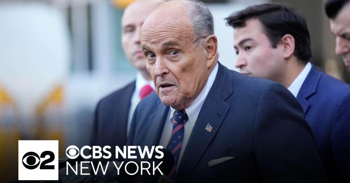 Rudy Giuliani surrenders luxury watches, Mercedes-Benz in defamation case