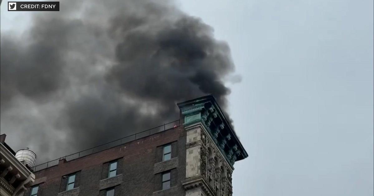 SoHo fire sends dark plumes of smoke over Manhattan skyline