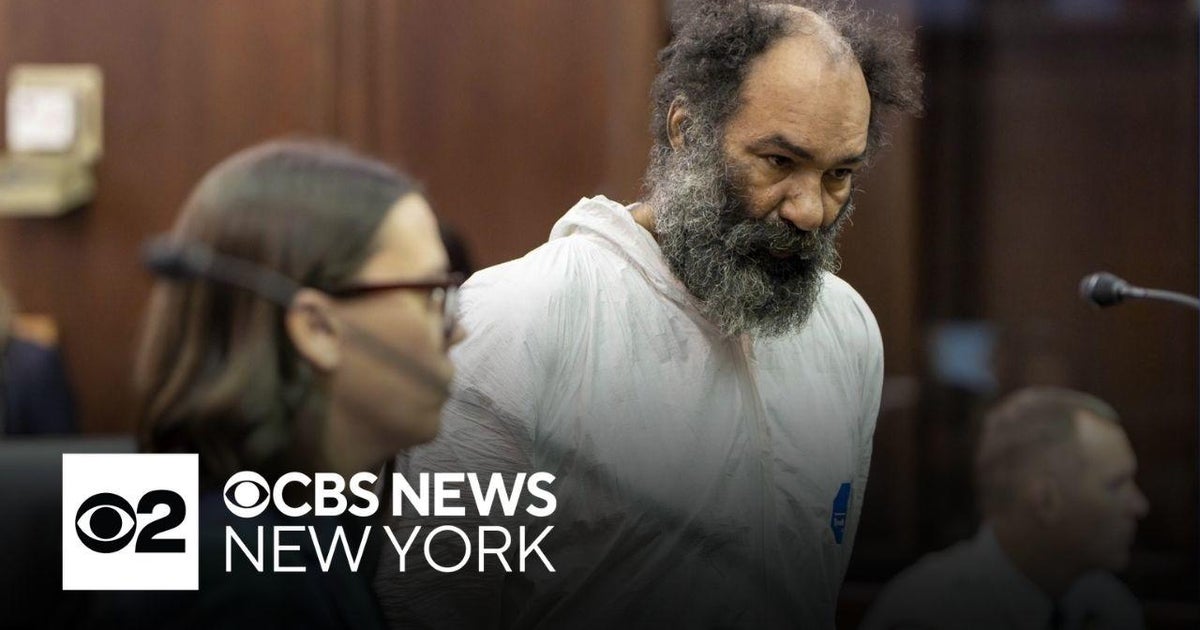 Man charged in deadly NYC stabbing rampage to face judge - CBS New York