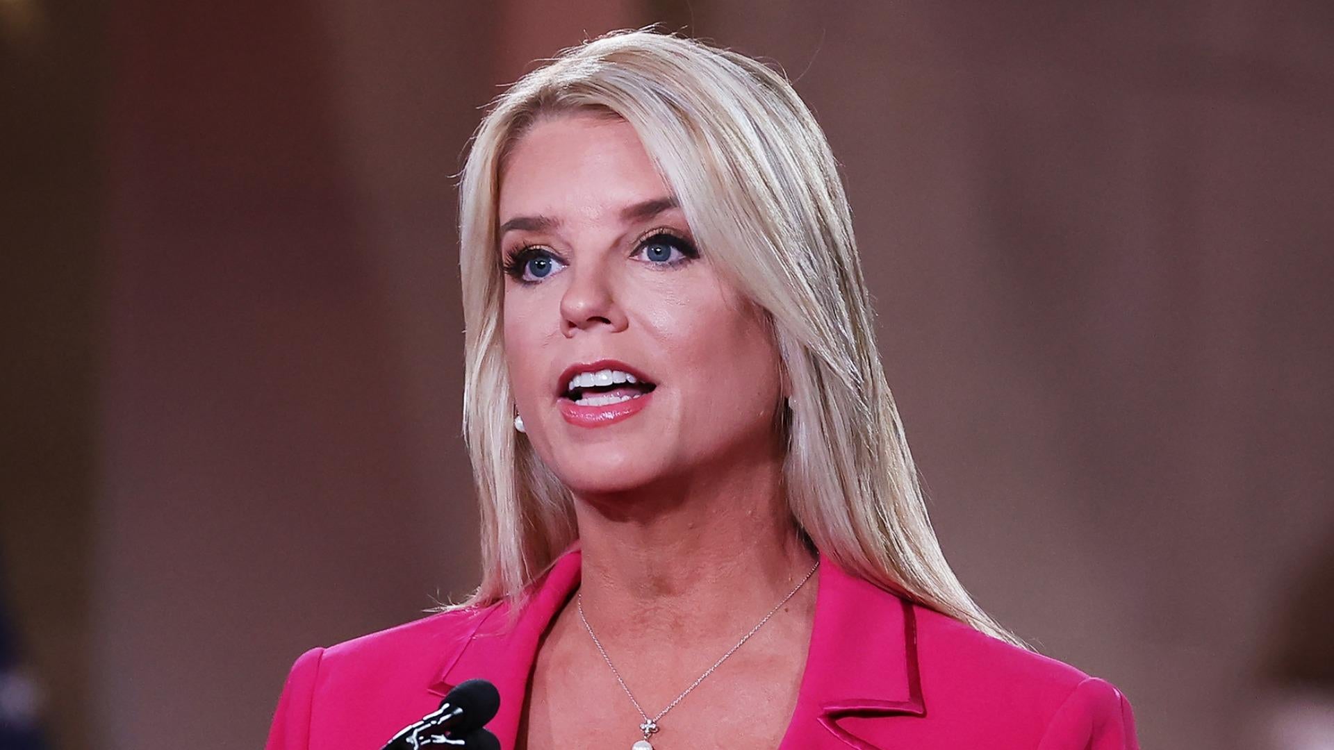 Trump taps Pam Bondi for attorney general after Gaetz withdraws