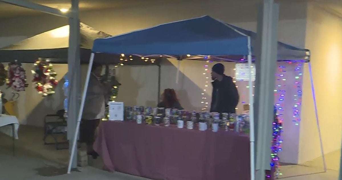 Food truck festival underway in Modesto despite rain