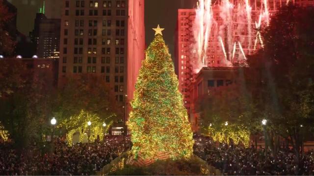 chicago-tree-lighting.jpg 