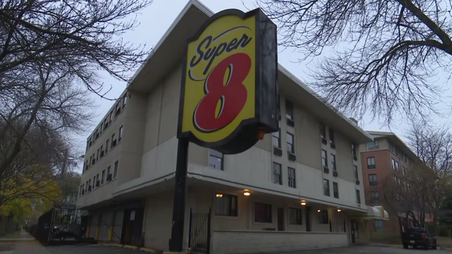 super-8-motel-rogers-park.png 