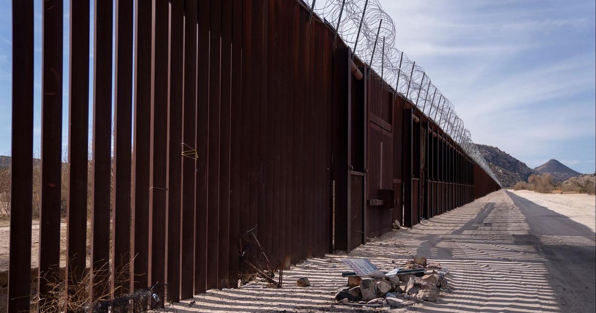 Illegal border crossings on track for Biden-era low in November