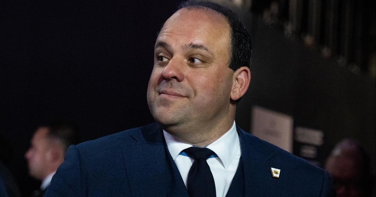 Trump adviser Boris Epshteyn accused of trying to sell Cabinet roles