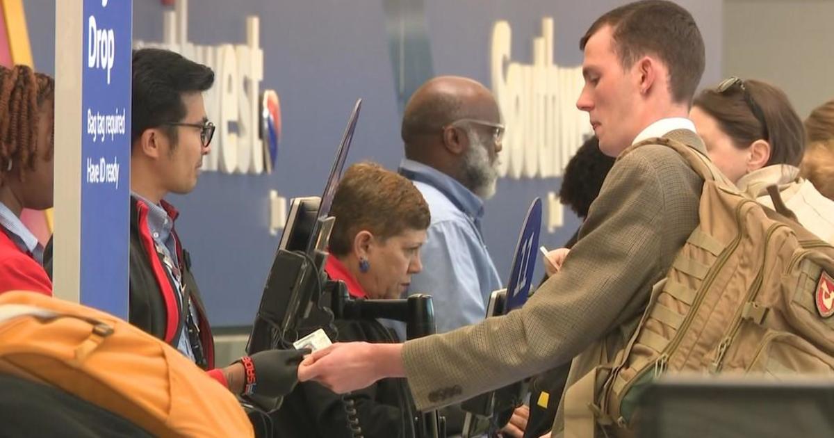 BWI airport travelers not overwhelmed by holiday travel crowds: