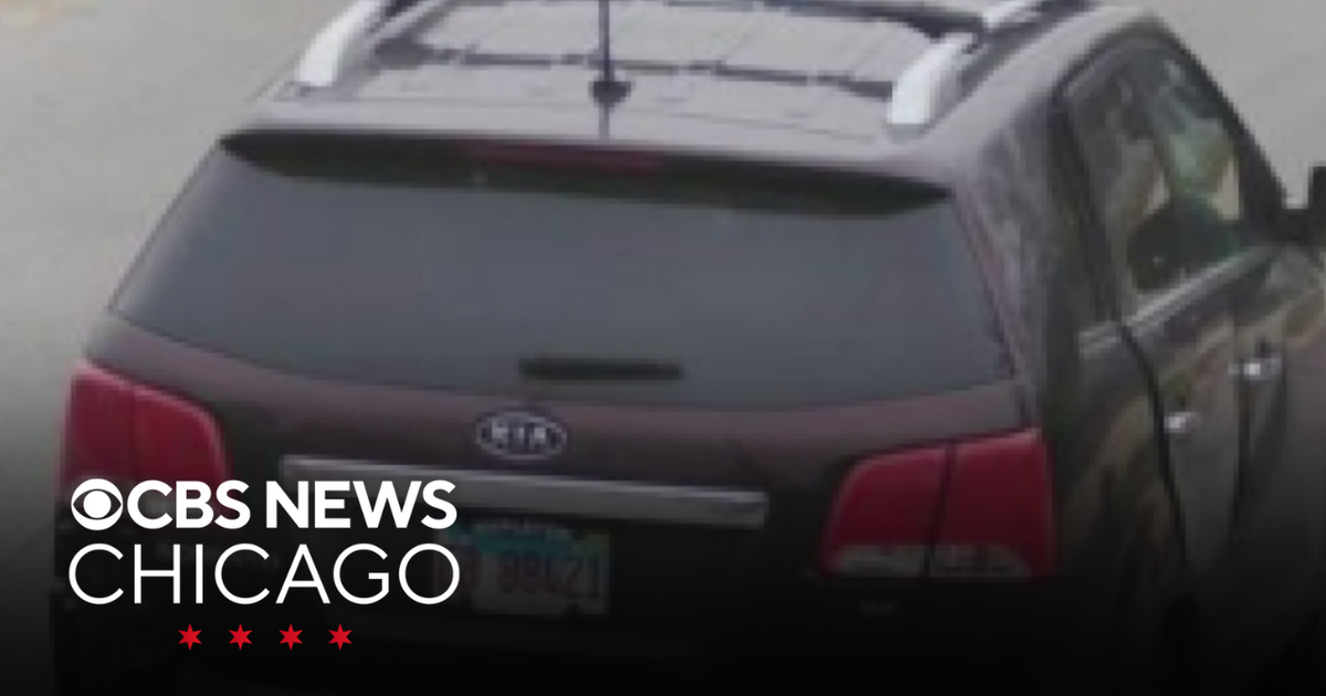 Search on for SUV that hit, killed man on Chicago's West Side - CBS Chicago