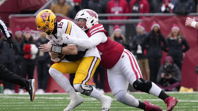 COLLEGE FOOTBALL: NOV 25 Wisconsin at Minnesota 