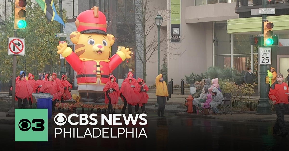 Philadelphia's 105th Thanksgiving Parade from Center City to Ben Franklin Parkway