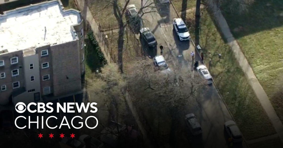 15-year-old shot and killed inside Englewood home - CBS Chicago