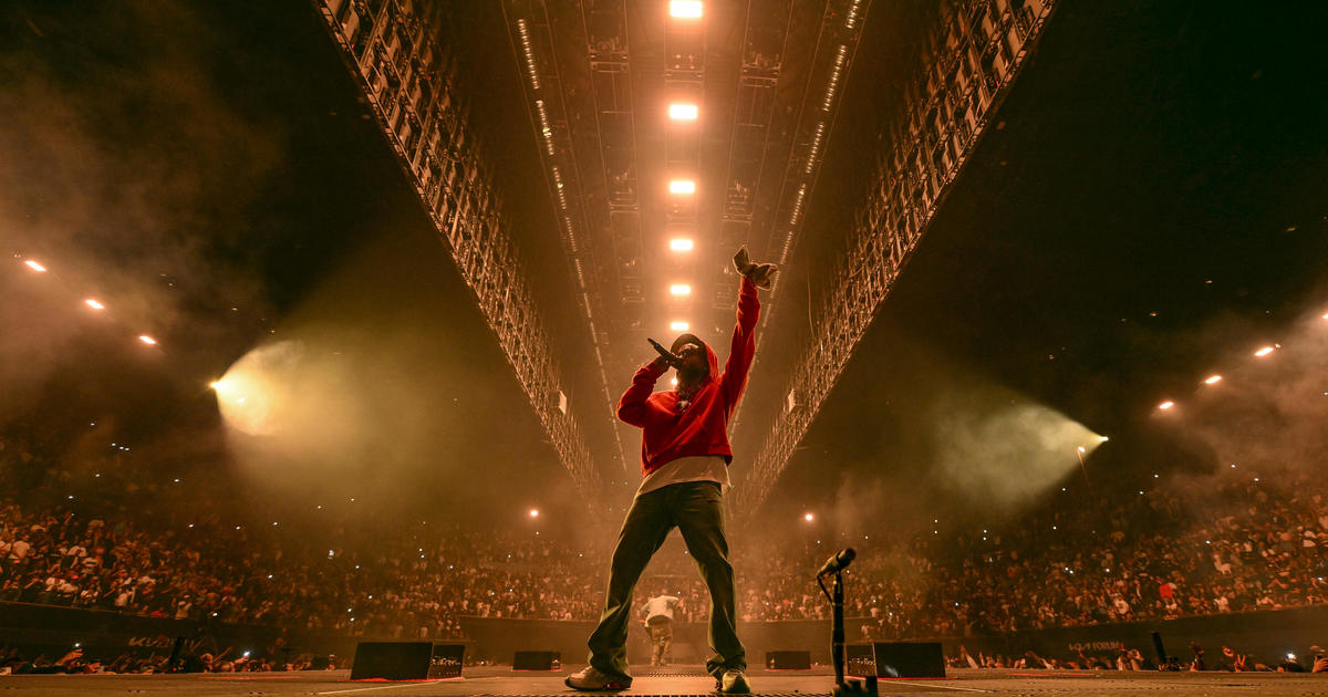 Kendrick Lamar brings Grand National Tour to Ford Field in Detroit