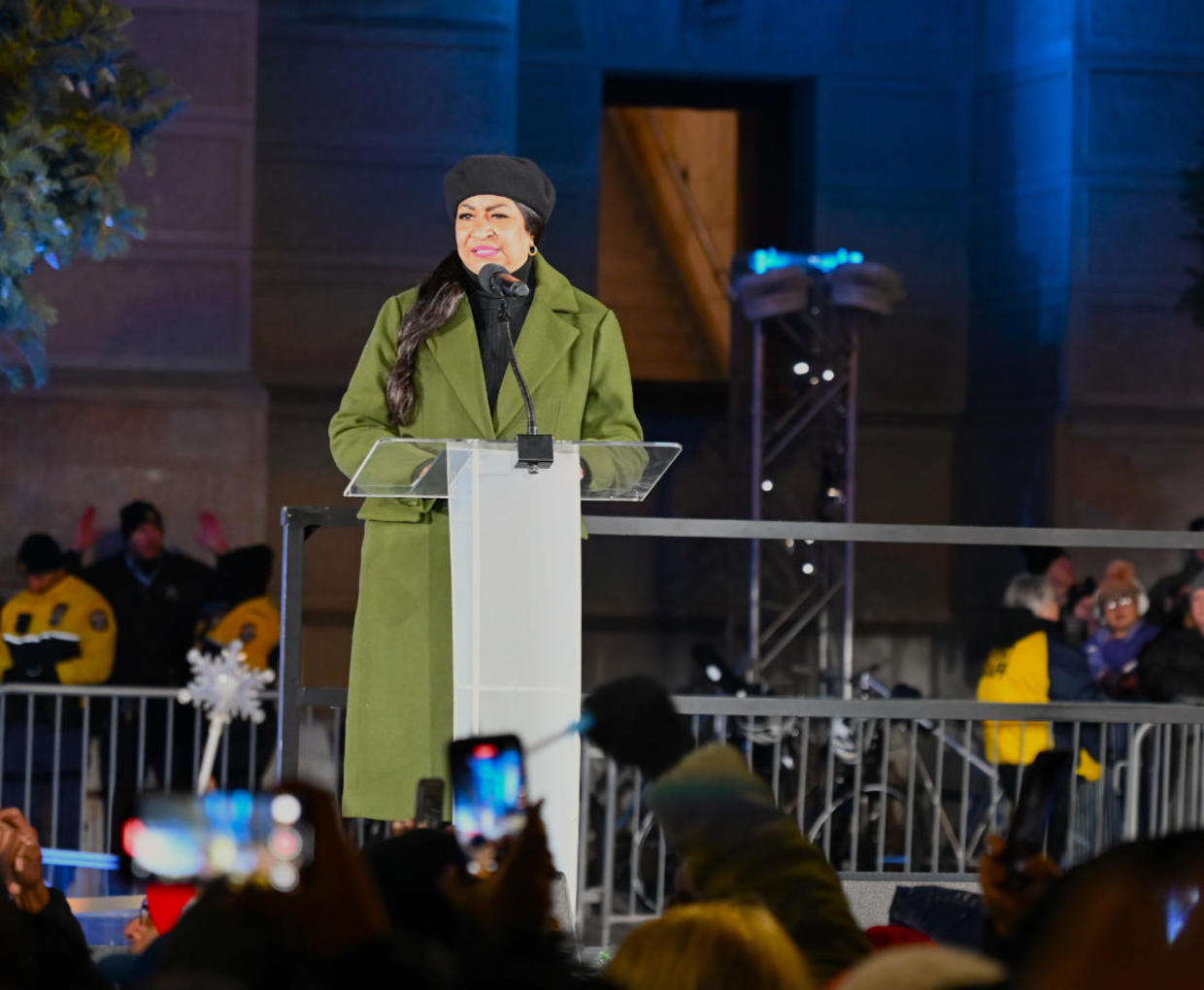 2024 Philadelphia City Hall holiday tree lighting