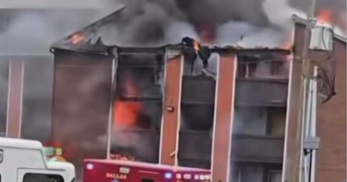 At least a dozen families homeless after fire tears through Dallas apartment building