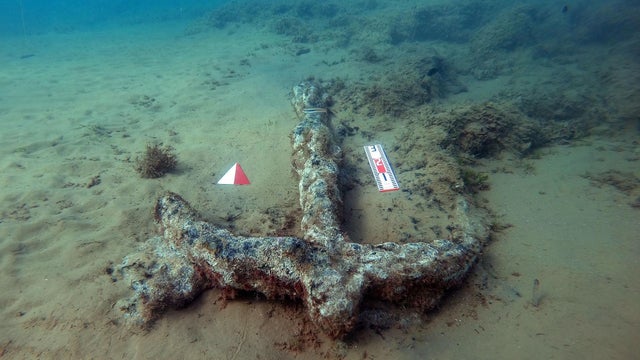 2,500-year-old shipwreck and anchors discovered off coast of Sicily