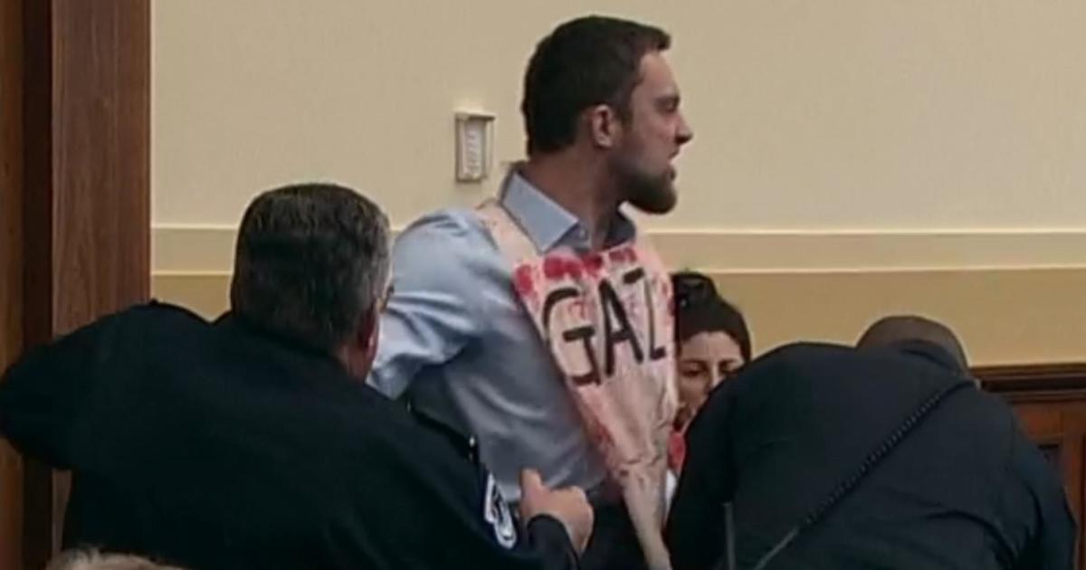 Protesters disrupt Blinken testimony on Afghanistan withdrawal